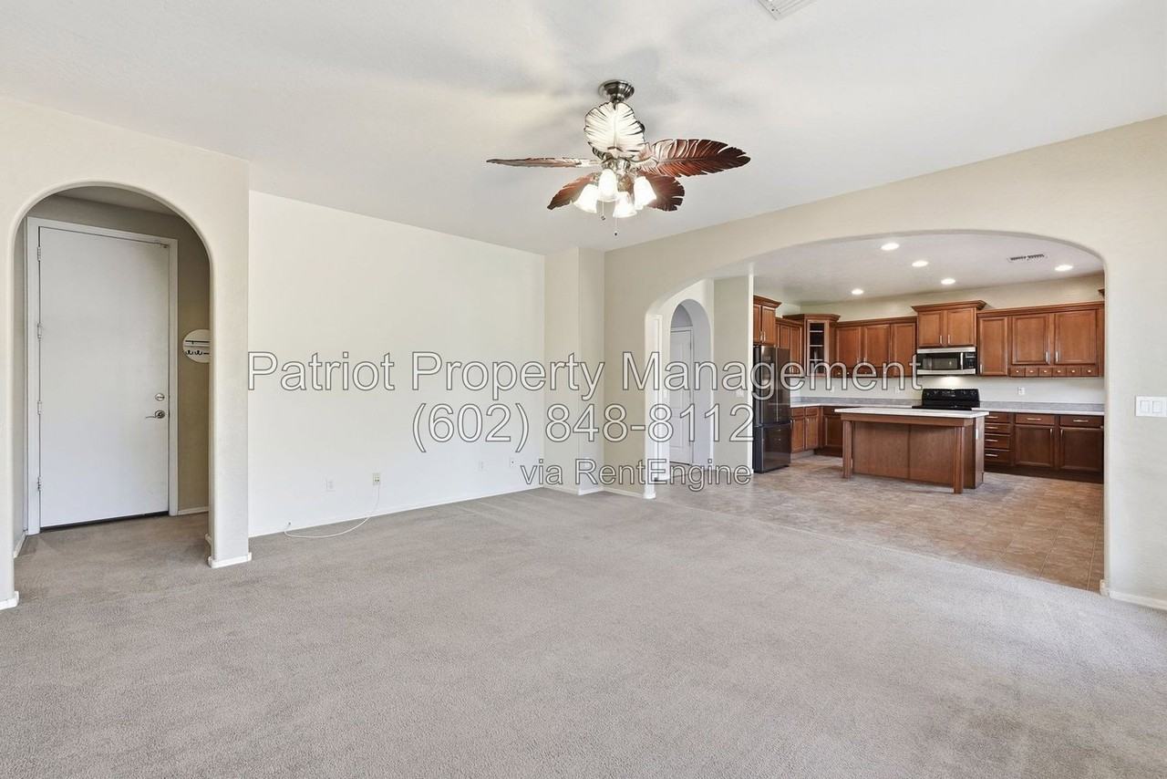 3058 W Eagle Claw Dr - Photo 3 of 49