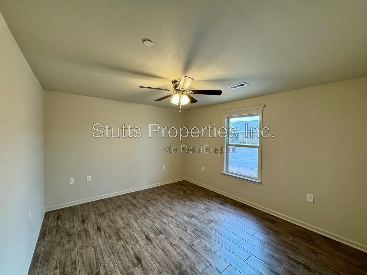 201 Spindle Ct #202 - Photo 7 of 13