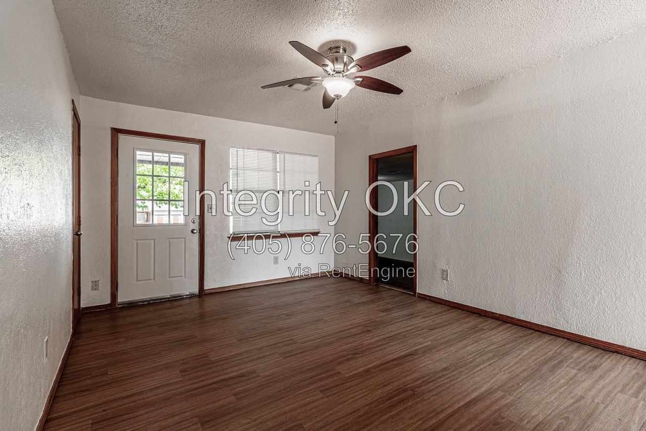 6316 S Durland Ave - Photo 6 of 33