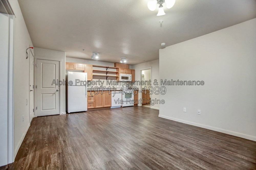 245 Se 146th Ave #235 - Photo 4 of 8