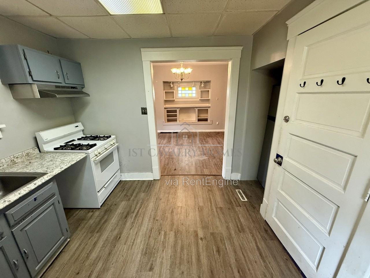 39 N Balch St - Photo 3 of 10