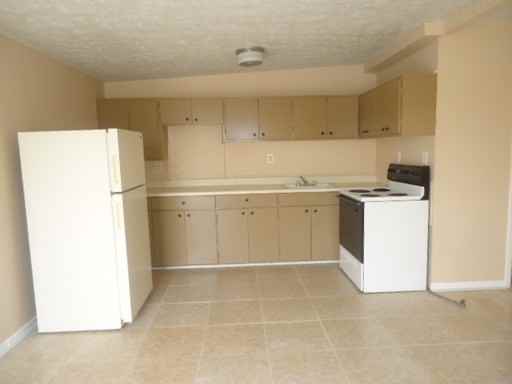 6312 Calypso Dr - Photo 2 of 6