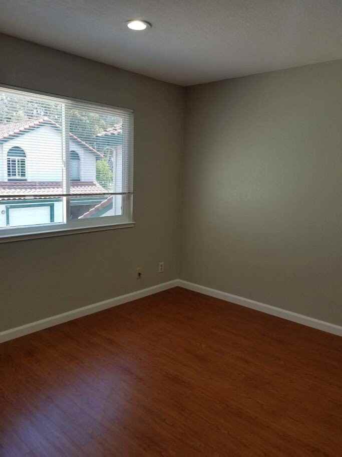 393 Englert Ct - Photo 2 of 16