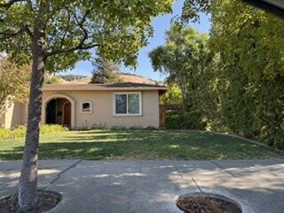 536 Curie Dr - Photo 2 of 36