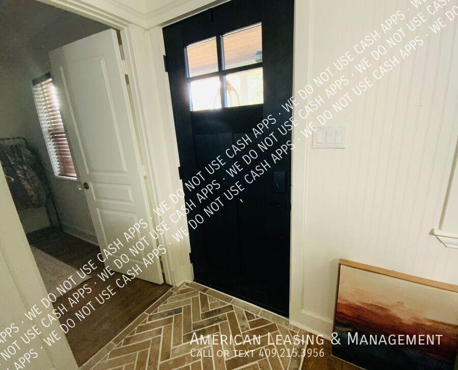 821 Atlanta Ave - Photo 4 of 13