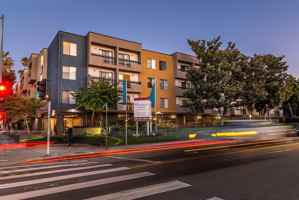 featured image of 900 Irolo St