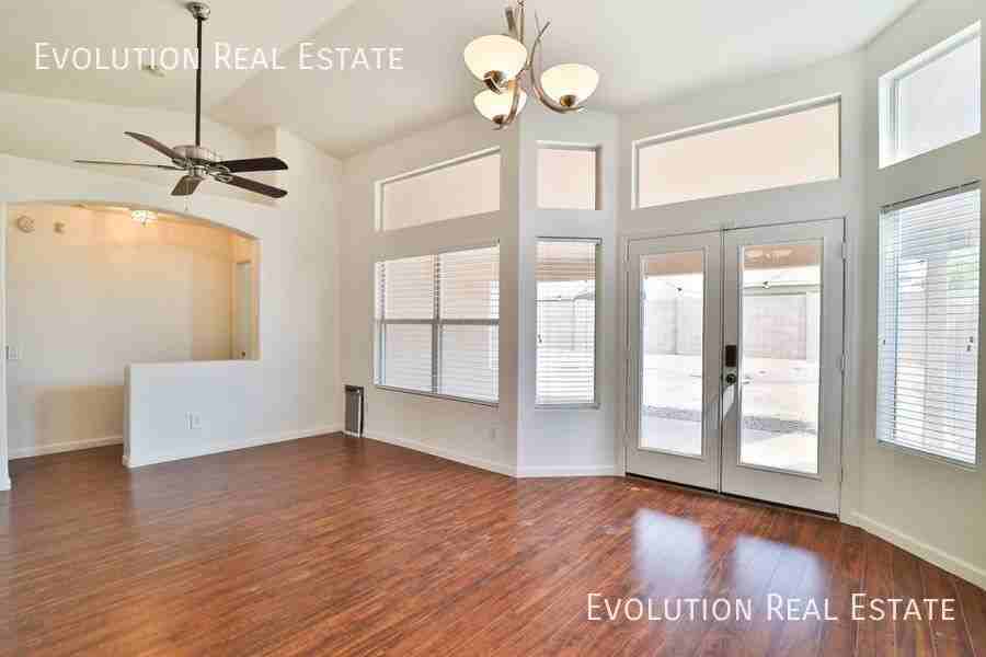 3226 E Sequoia Dr - Photo 7 of 34