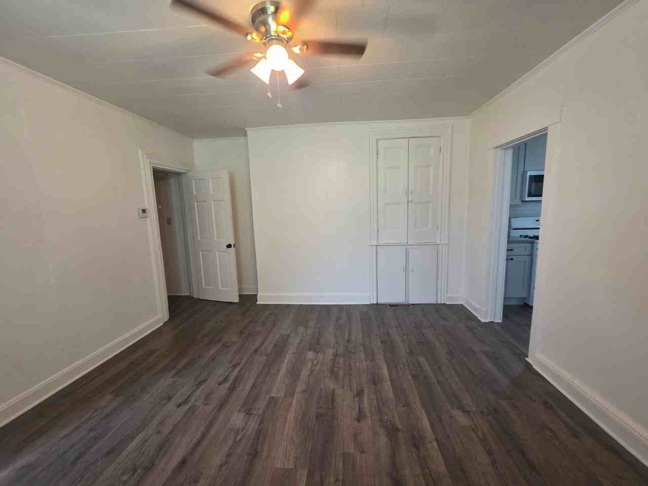 1341 Herrod St - Photo 6 of 28