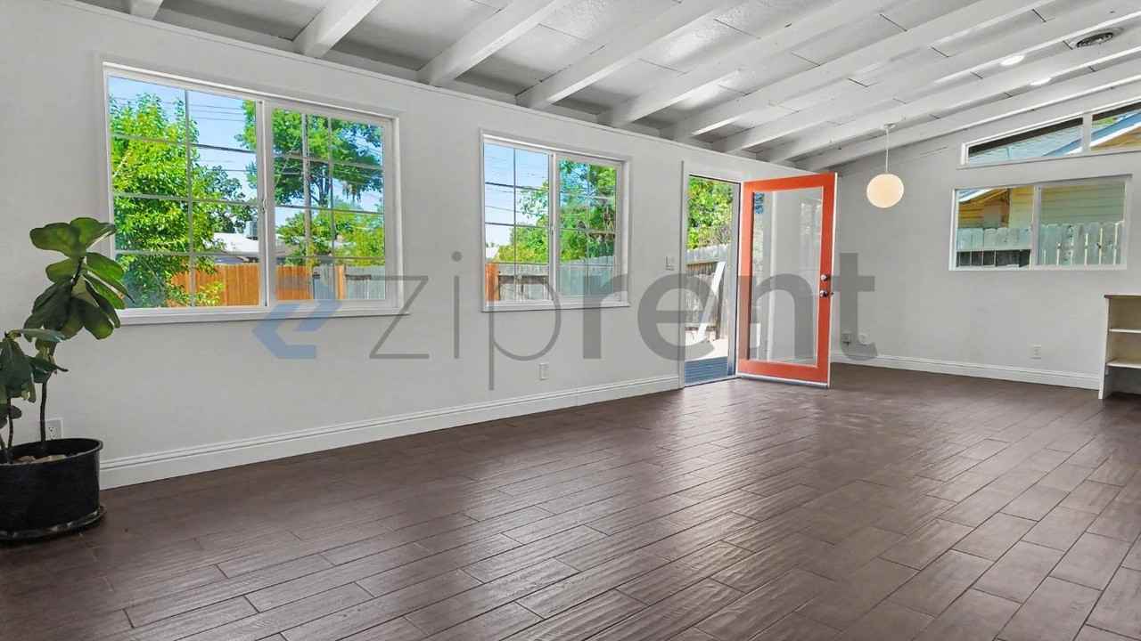 1937 Terrace Dr - Photo 6 of 47