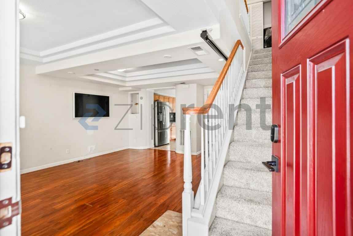 108 Balbach St #9 - Photo 6 of 22