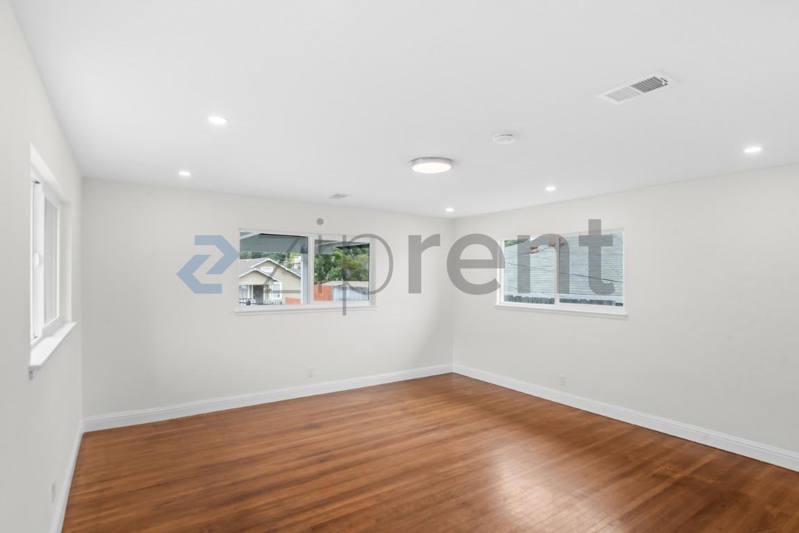 3579 Galindo St - Photo 7 of 14