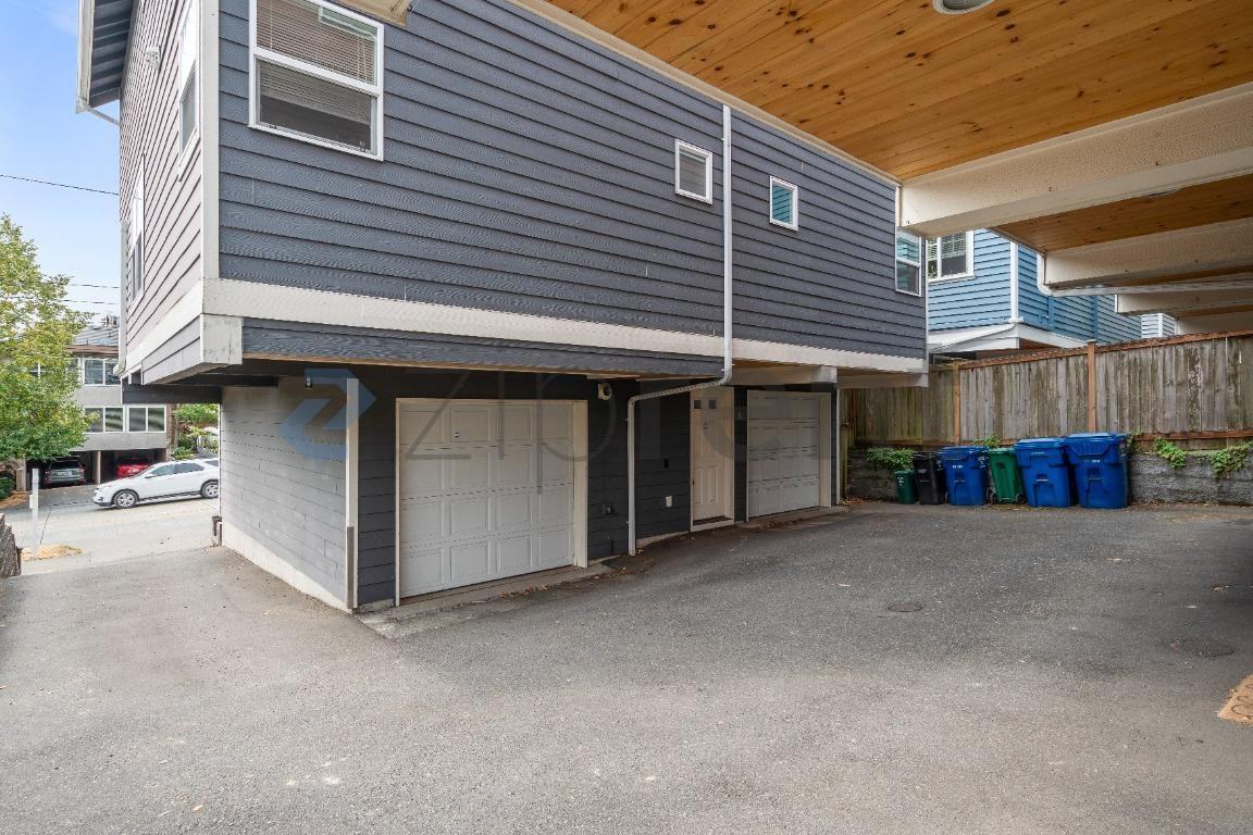 516 N 46th St #A - Photo 2 of 18
