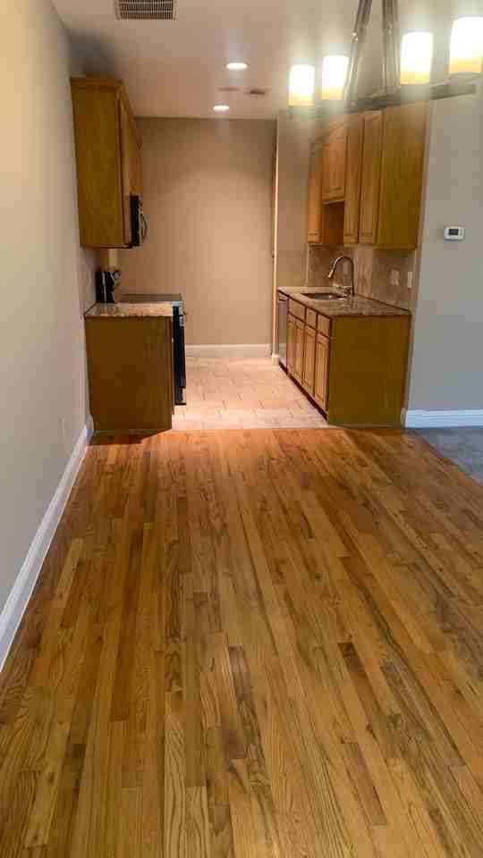 1303 Halcyon Pl - Photo 6 of 20