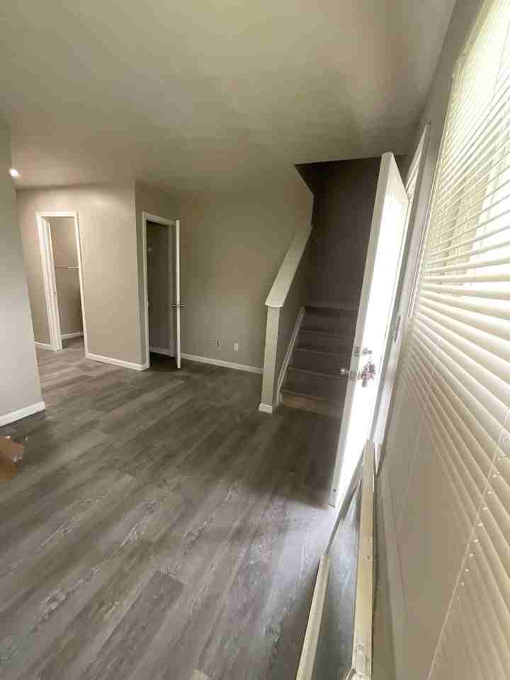 1229 W 29th St - Photo 2 of 15