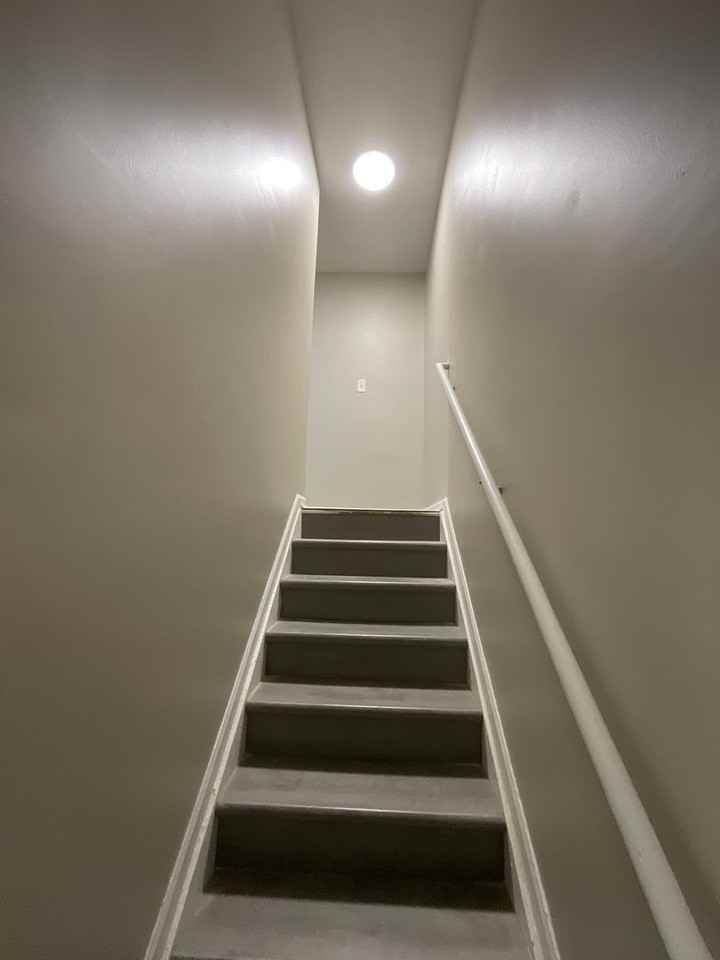 1229 W 29th St - Photo 7 of 15