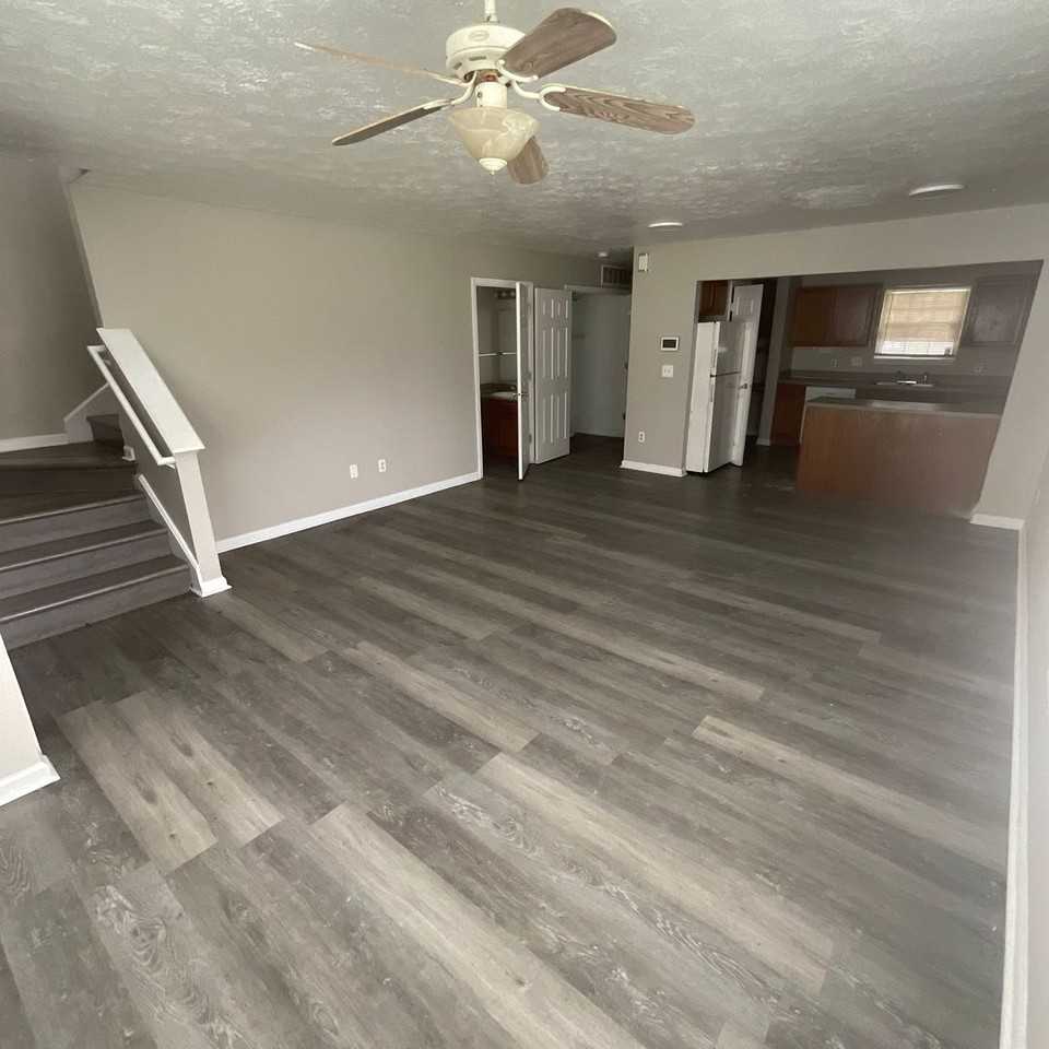 1155 W 27th St - Photo 3 of 15