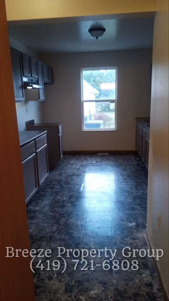 3035 N Ontario St - Photo 5 of 20