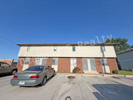 featured image of 1201 N Main St