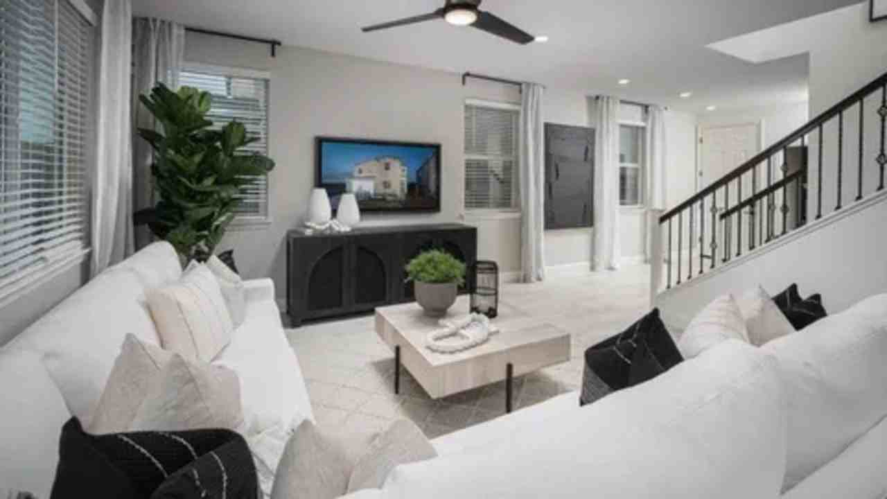 2064 Beartooth Way - Photo 5 of 9