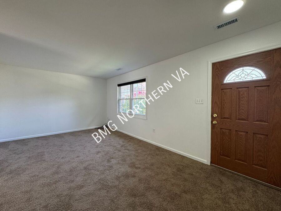 8763 Bretton Woods Dr - Photo 2 of 42