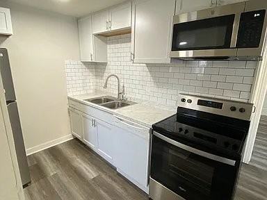 3001 Hanover Pike #B - Photo 2 of 16