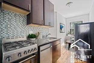 2906 N Mildred Ave #O2 - Photo 1 of 1