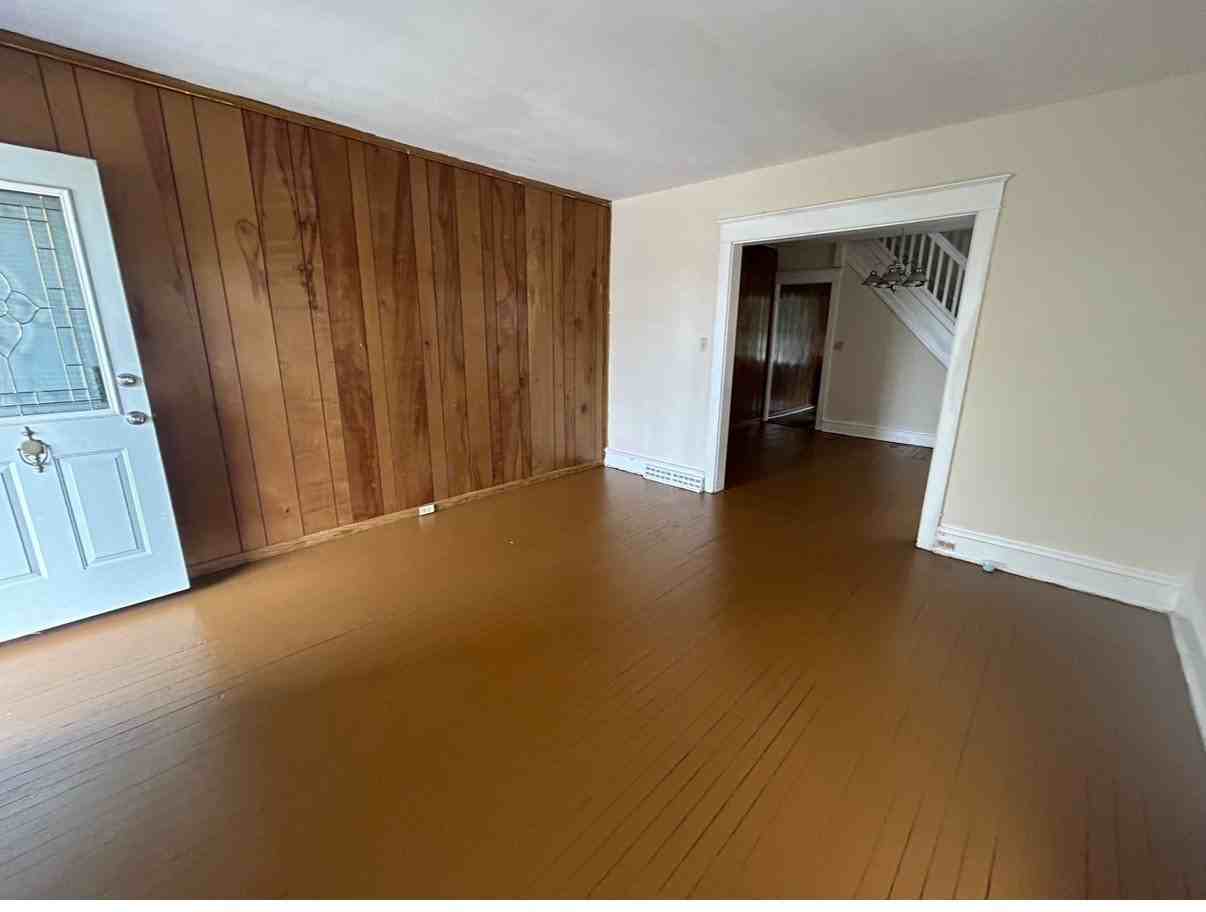 3535 Arlington St - Photo 2 of 7
