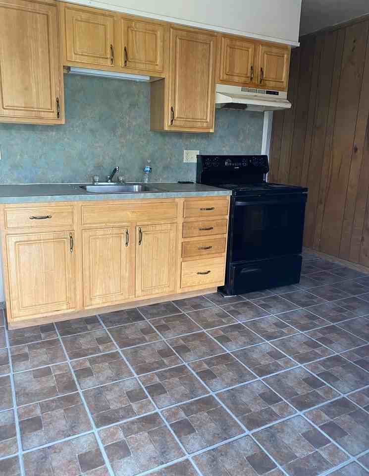 3535 Arlington St - Photo 4 of 7