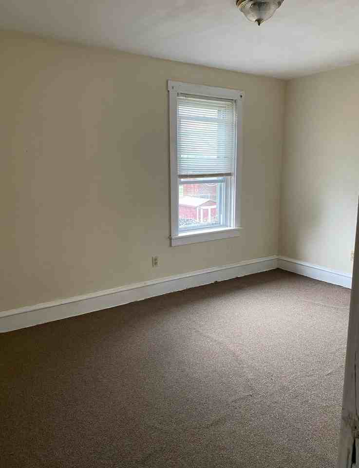 3535 Arlington St - Photo 5 of 7
