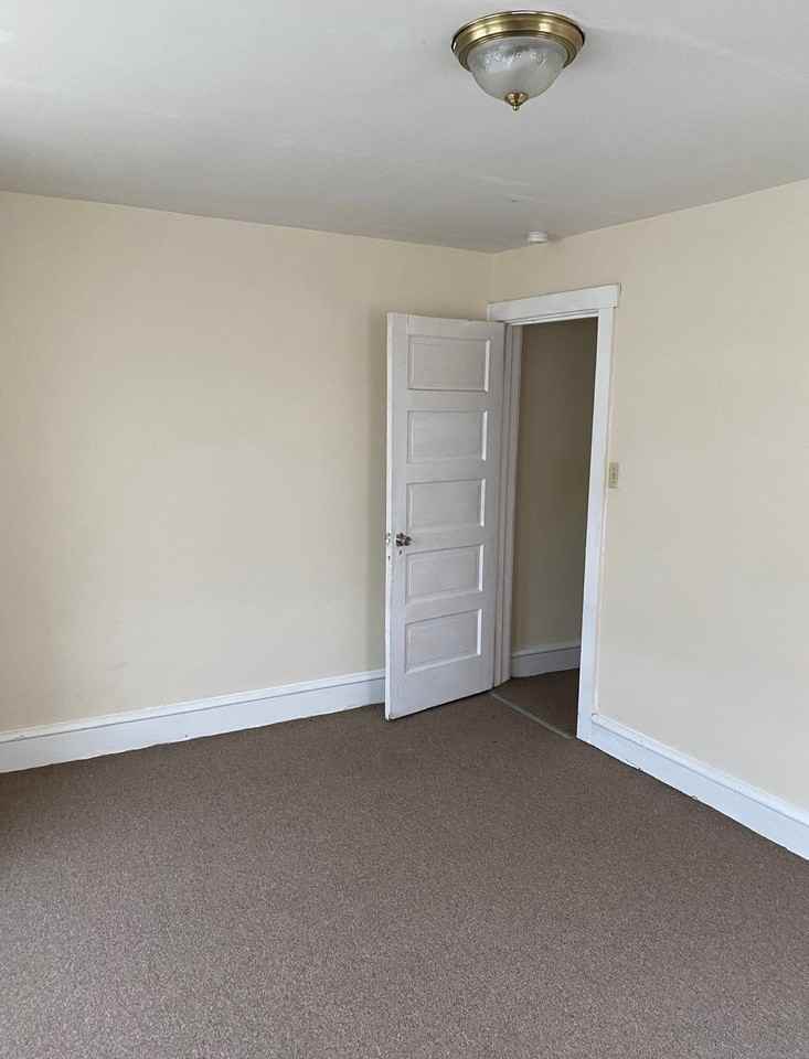 3535 Arlington St - Photo 6 of 7