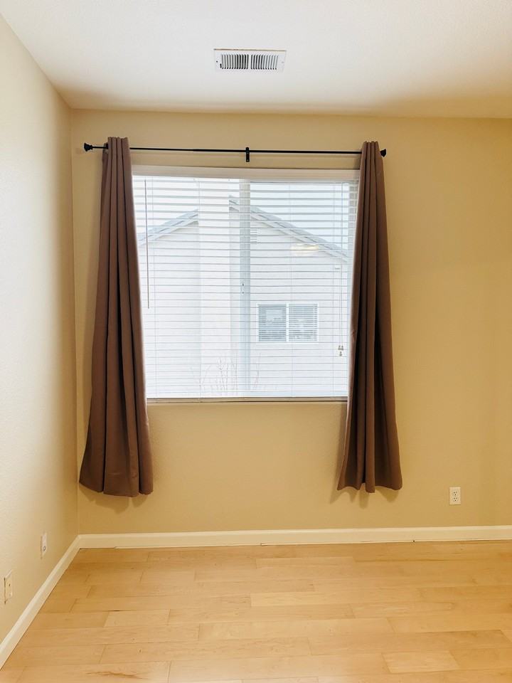 340 Promise Way #MAIN - Photo 4 of 23