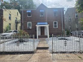 478 Fabyan Pl #1L - Photo 1 of 1