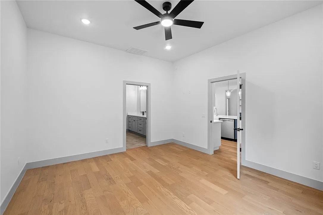 40 Radcliffe Dr - Photo 7 of 20