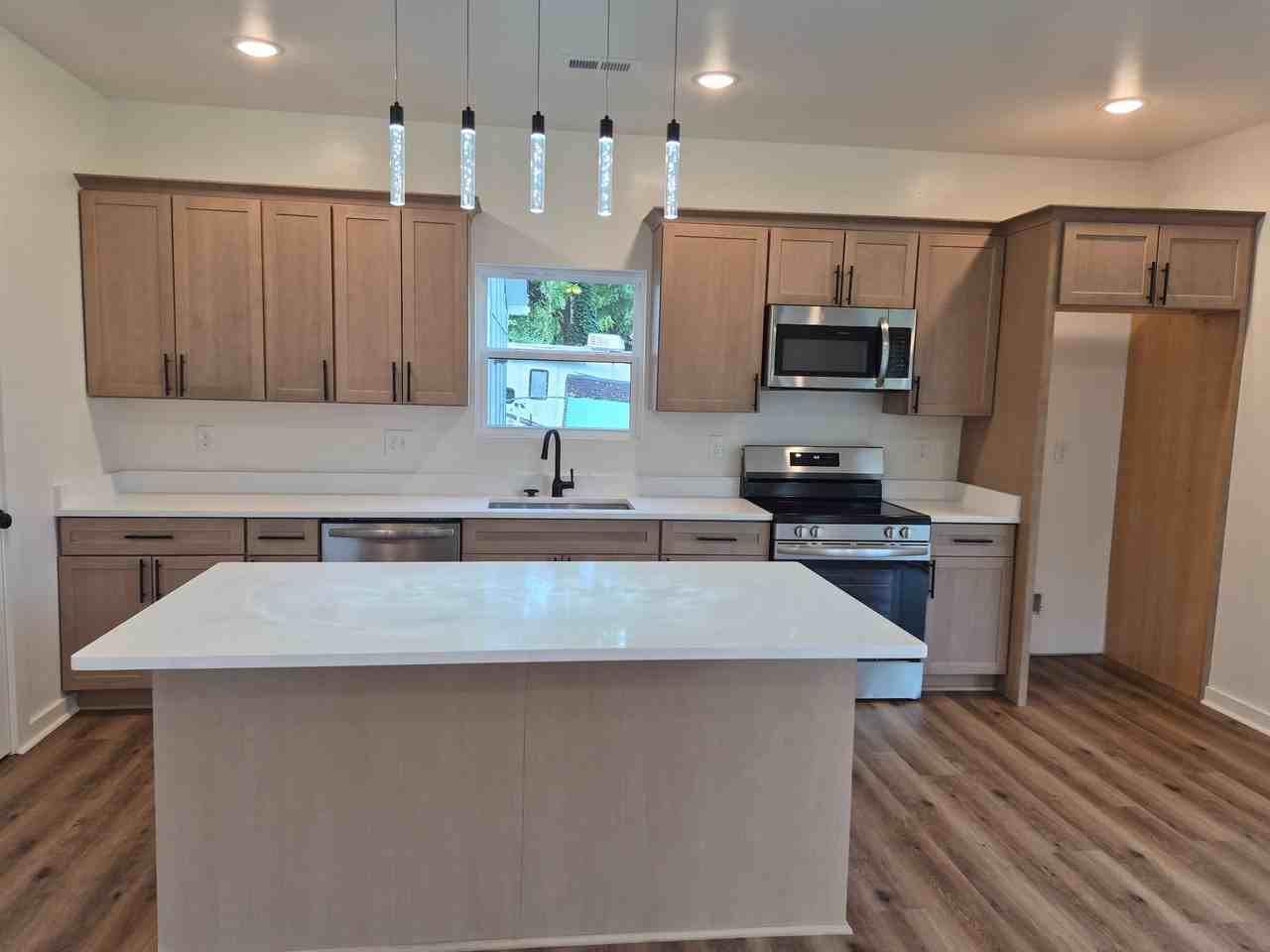 1623 Folsom Ave #2 - Photo 7 of 16