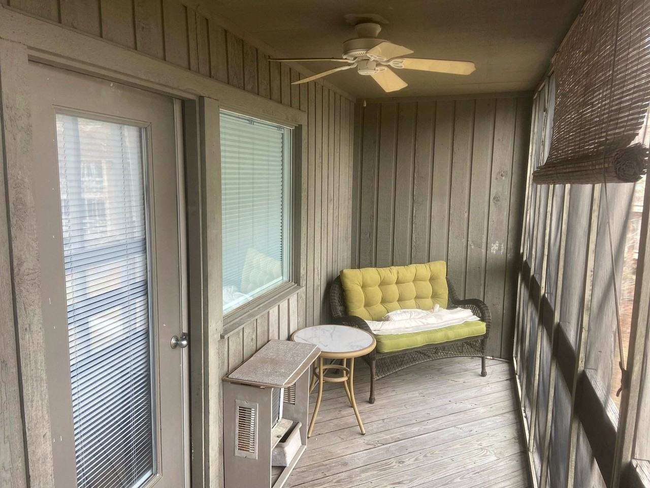 6125 Harbourside Dr - Photo 6 of 32
