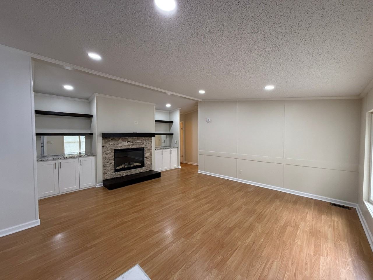 48 Fox Dr - Photo 3 of 21