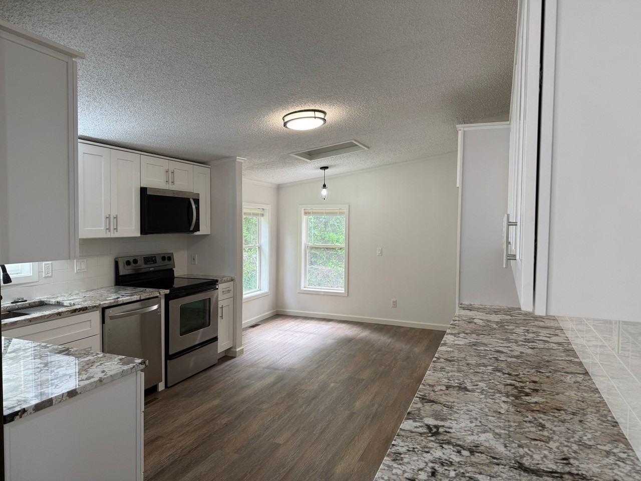 48 Fox Dr - Photo 5 of 21