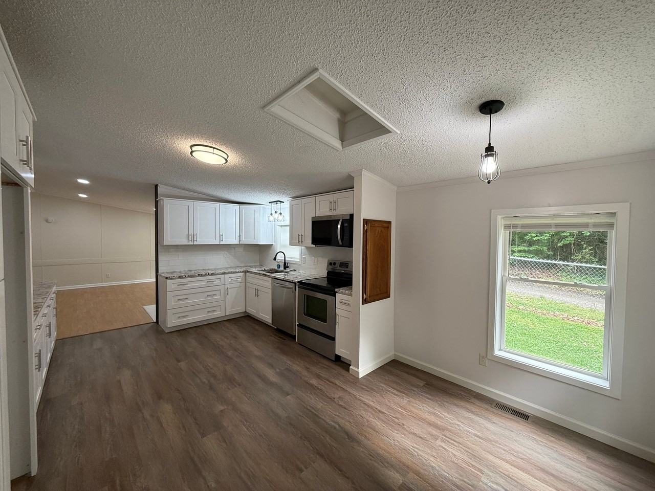 48 Fox Dr - Photo 6 of 21