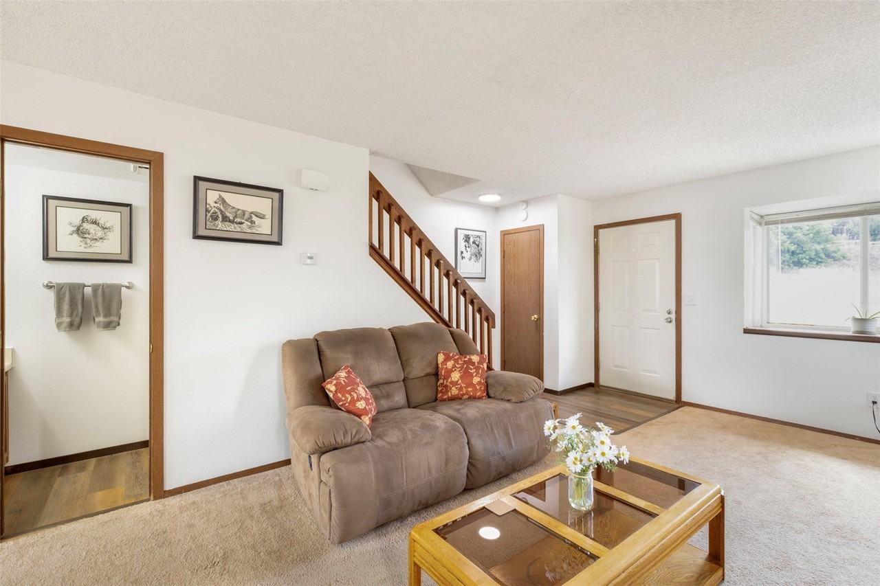 3112 Vail Pass Dr - Photo 5 of 18