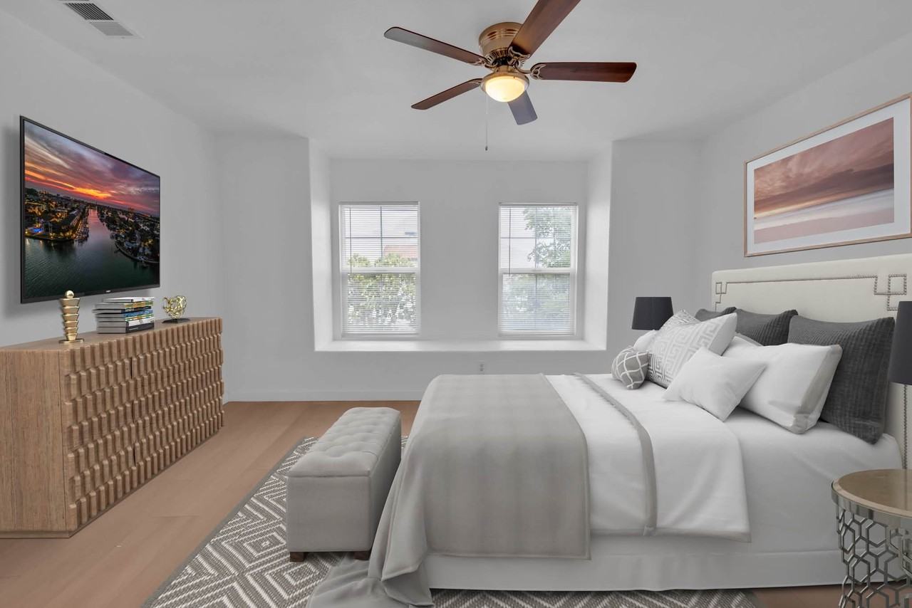 766 Broadway #38 - Photo 3 of 20