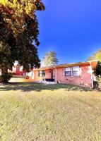 featured image of 1422 Marian St