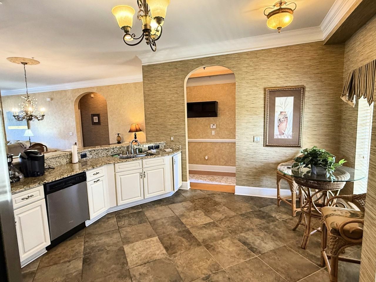 265 Venice Way #1104 - Photo 4 of 20