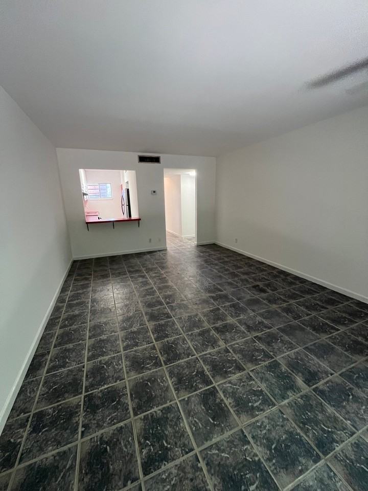 3838 Pontchartrain Dr #C109 - Photo 6 of 17
