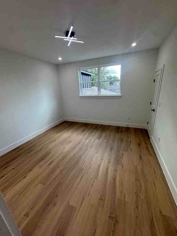 325 Vargas Aly #101 - Photo 6 of 20