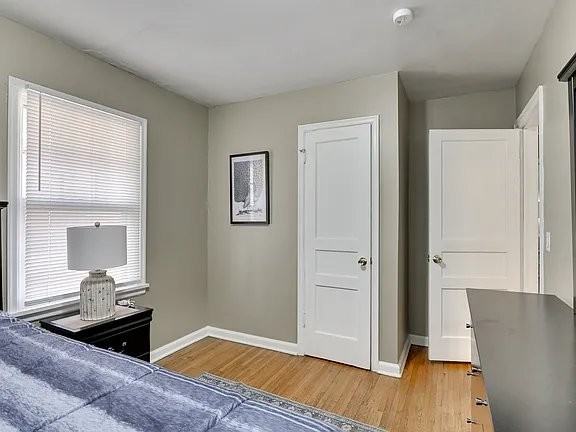 4611 Wakeley St - Photo 2 of 16