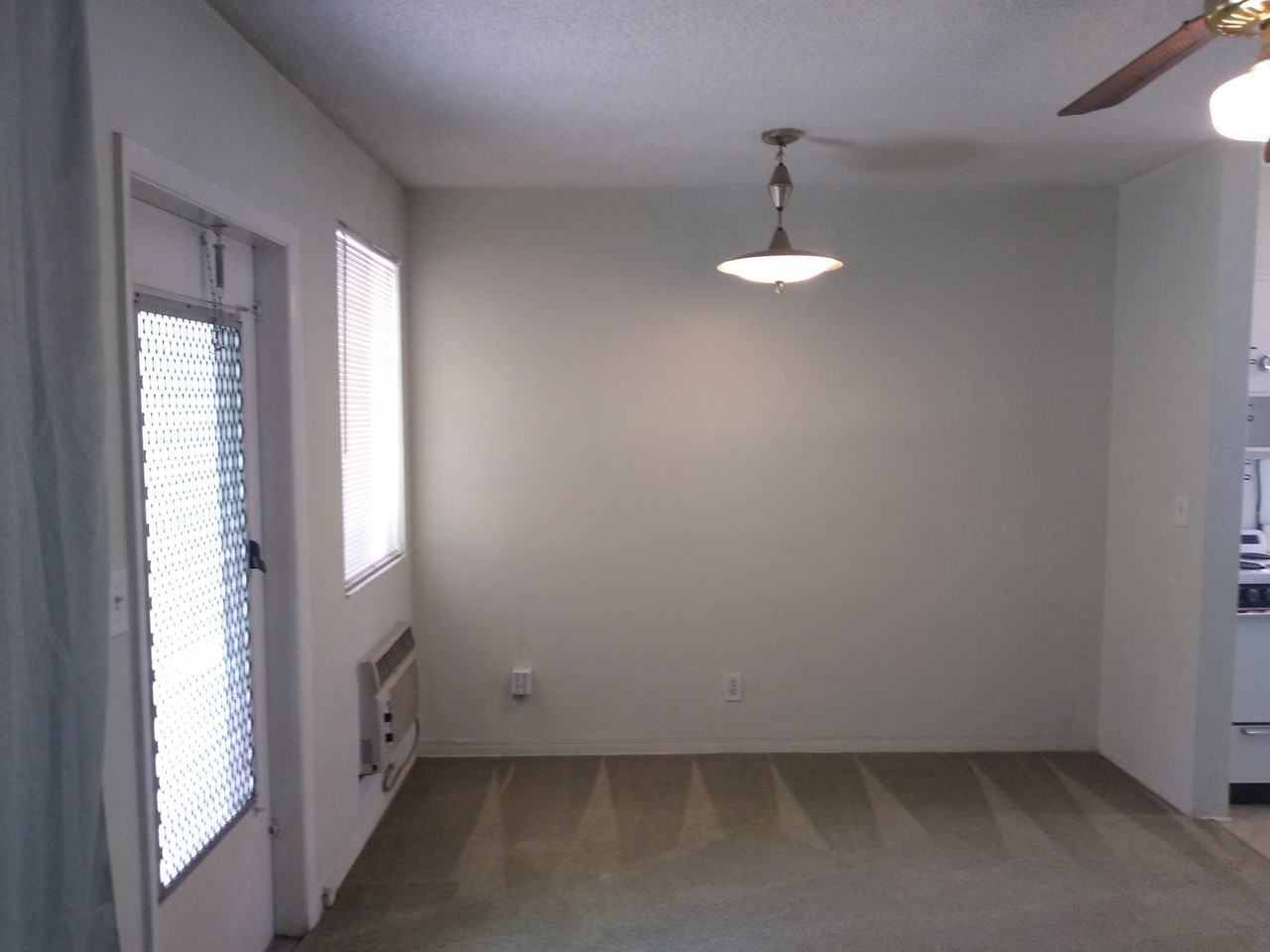 Se 2nd St - Photo 5 of 20