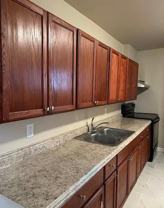 417 1/2 E Court St - Photo 1 of 1