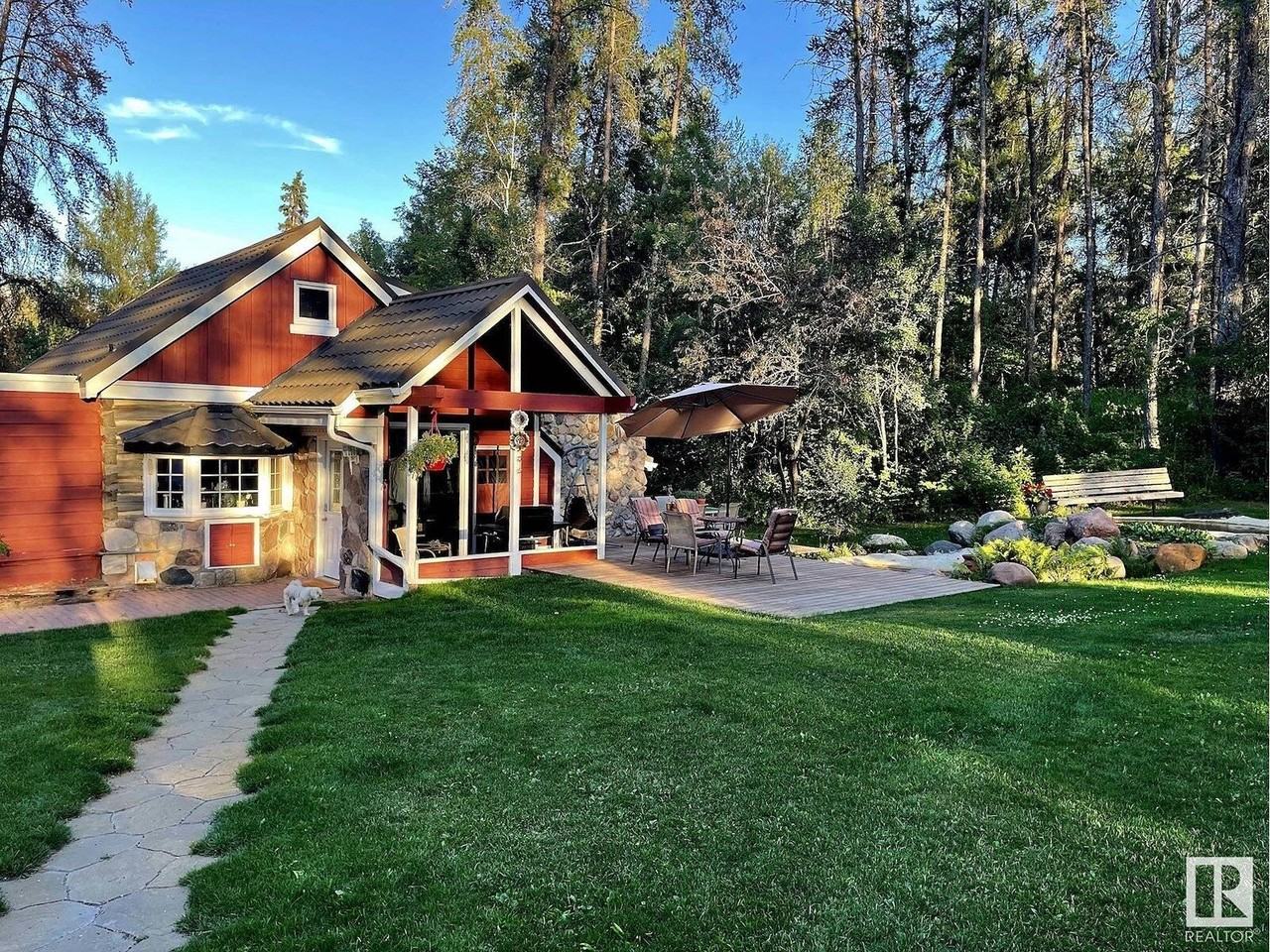 22 Banksiana Dr - Photo 7 of 42