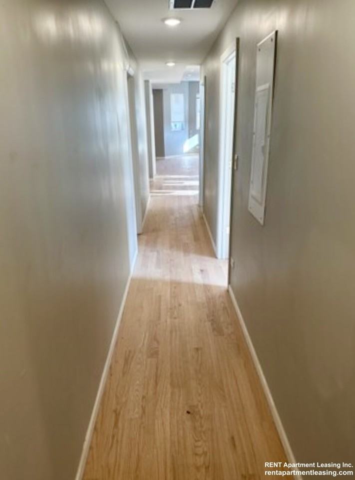 3404 N Lavergne Ave #2 - Photo 4 of 17