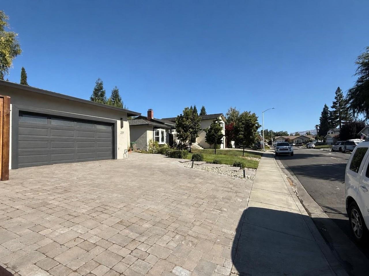 227 Dexter Pl #NA - Photo 2 of 17